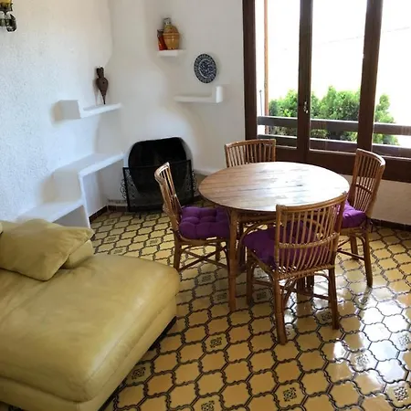 115 Carrer Punta Montgo L'Escala