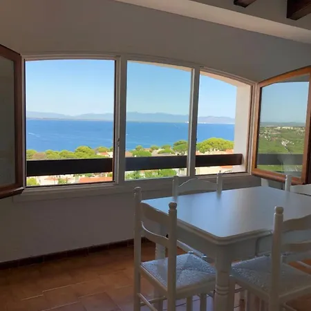 Apartment 115 Carrer Punta Montgo