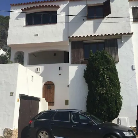 Apartment 115 Carrer Punta Montgo *