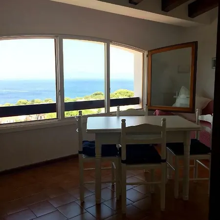 115 Carrer Punta Montgo * Ля Эскала